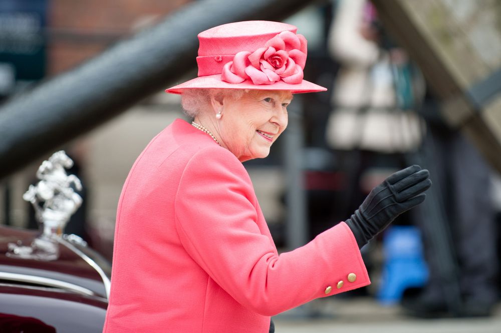 13 điều đáng ngạc nhiên bạn chưa từng biết về Nữ hoàng Anh Elizabeth II